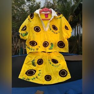 Queen of sparkle sun flowers set XS in excellent condition